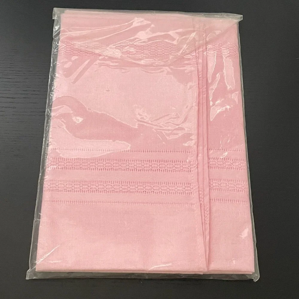 Vintage Sleater Tablecloth Pink Square 52x52 No-Iron Made USA Courtrai Style New